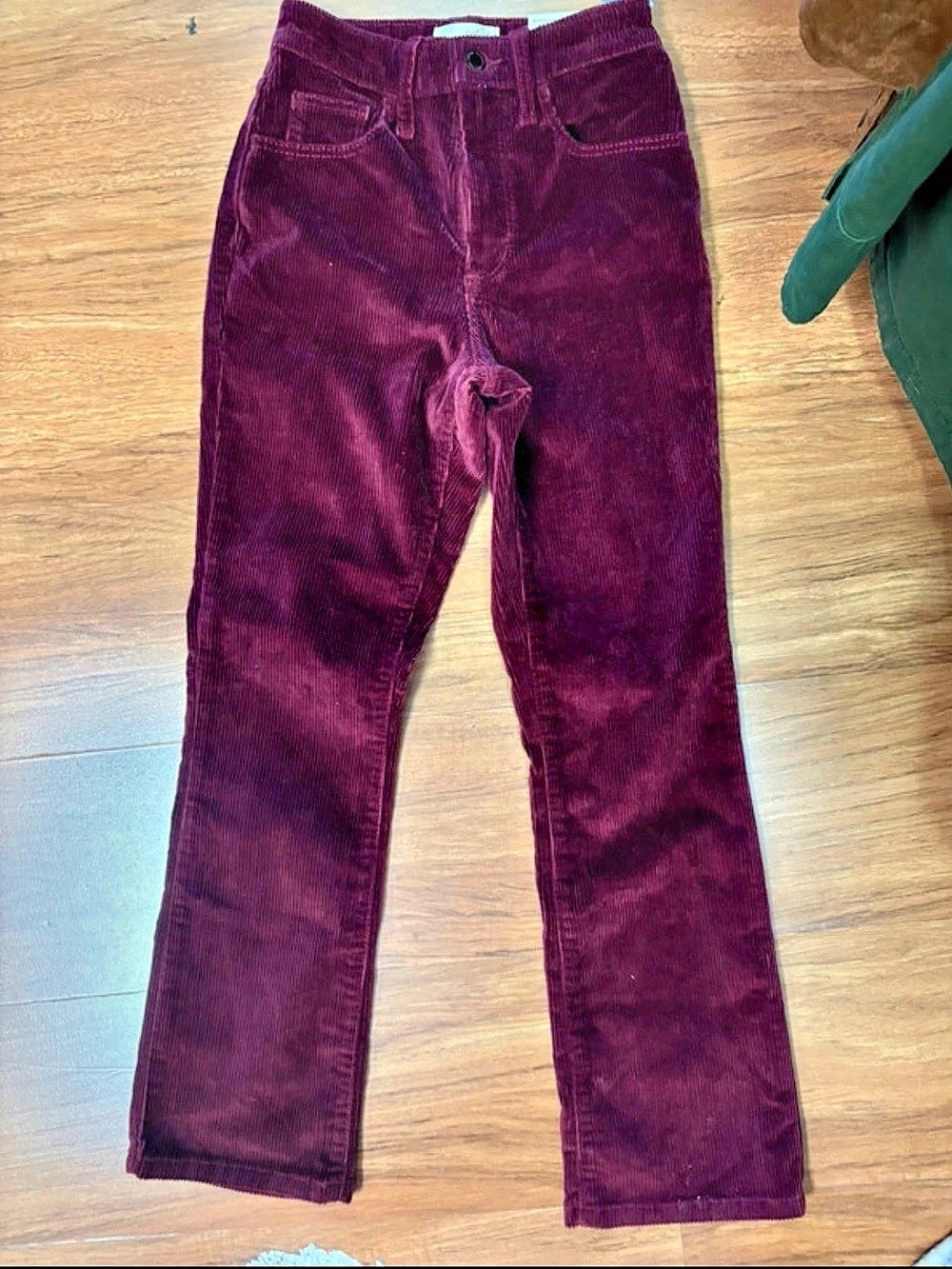 Gap Corduroy Straight Leg Pants in Purple Size 00R NWT